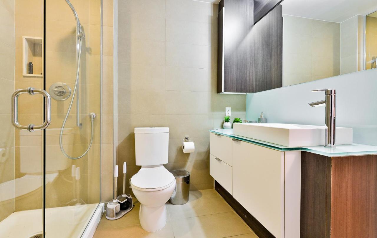 Luxury Condo Prime Location Toronto Kültér fotó