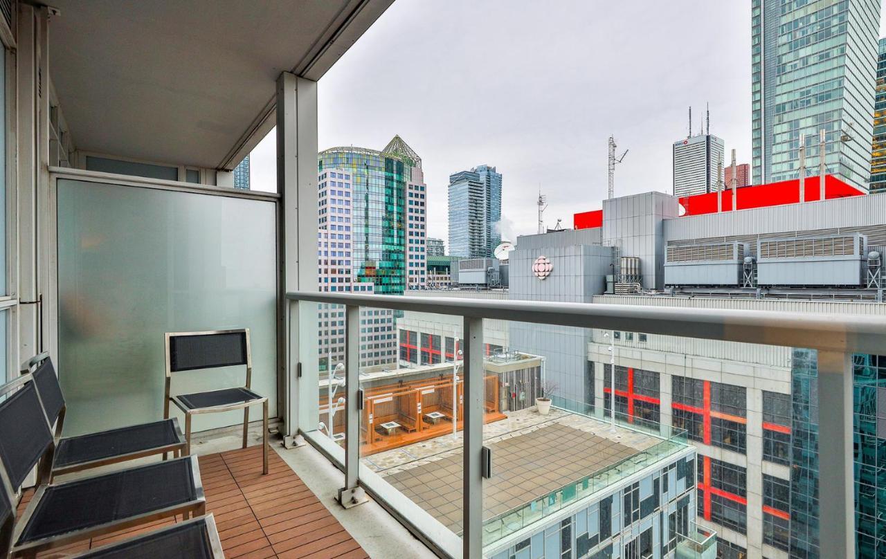 Luxury Condo Prime Location Toronto Kültér fotó
